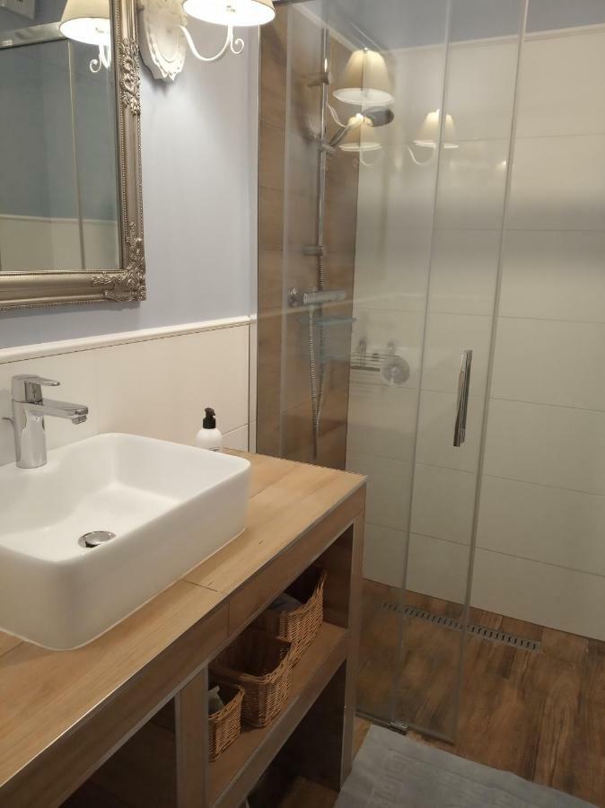 Przytulny Apartament Blisko Motlawy I Neptuna 格但斯克 外观 照片